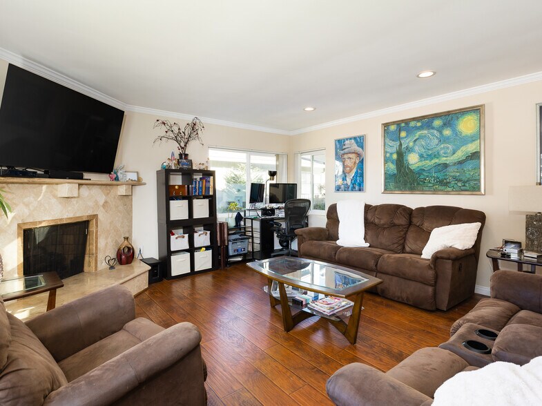 118 Virginia St, El Segundo, CA à vendre - Photo de l’immeuble – Image 3 sur 51