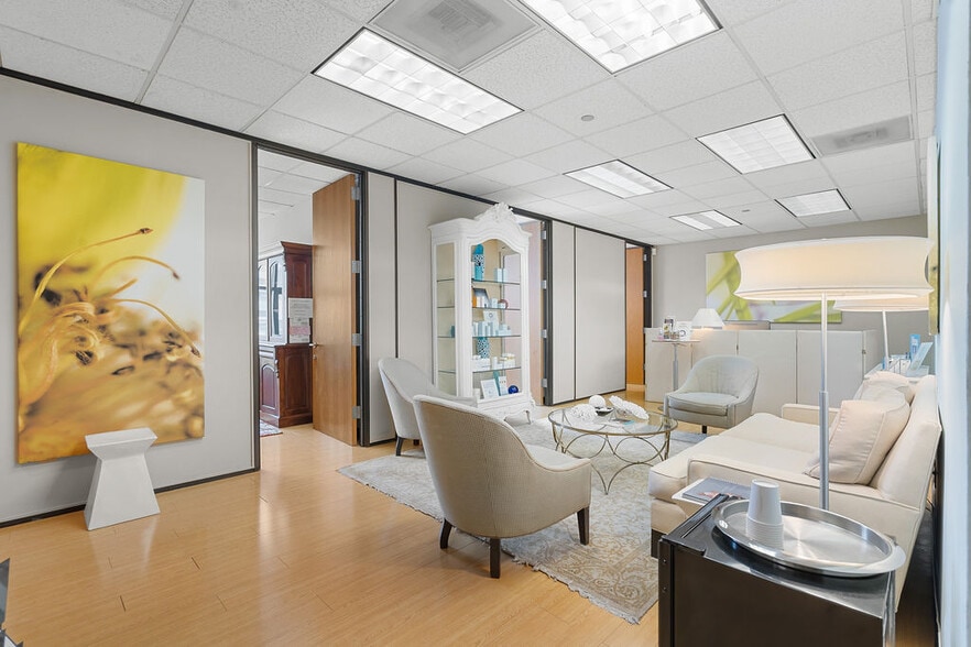 203 Willow St, San Francisco, CA à vendre - Photo intérieure – Image 1 sur 33