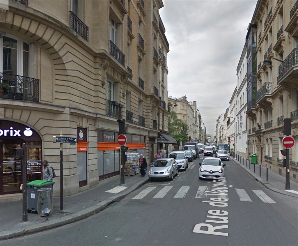Local commercial dans Paris à louer Photo de l’immeuble– Image 1 sur 3