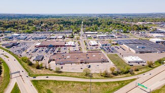 Plus de détails pour 2921 Mall Dr, Eau Claire, WI - Local commercial à vendre