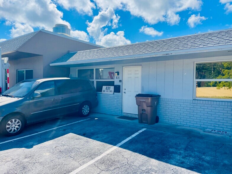 827 SE 1st Way, Deerfield Beach, FL à louer - Photo de l’immeuble – Image 3 sur 9