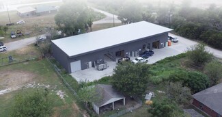 Plus de détails pour 418 High Rd, Kyle, TX - Industriel/Logistique à louer
