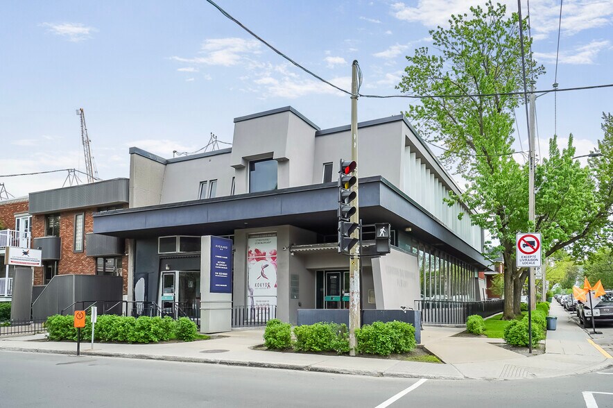 2100-2106 Rue Fleury E, Montréal, QC à vendre - Photo de l’immeuble – Image 2 sur 7