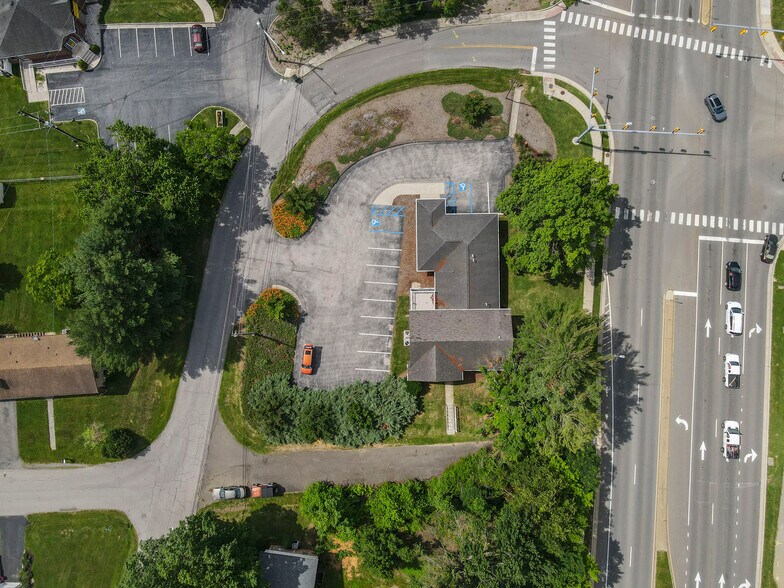 1201 Elm St, Christiansburg, VA à vendre - Photo de l’immeuble – Image 3 sur 45