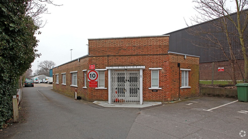 1-2 Wellington Rd, Londres à louer - Photo de l’immeuble – Image 2 sur 9