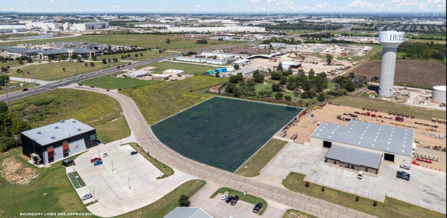 650 Alliance Pky, Hewitt, TX à vendre Photo principale– Image 1 sur 8