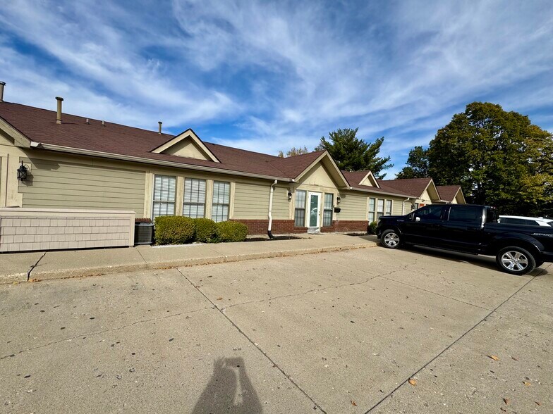 200 Professional Ct, Lafayette, IN à louer - Photo de l’immeuble – Image 2 sur 18