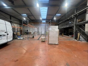 25 Rue Du 35eme Regiment D'Aviation, Bron à vendre Photo intérieure– Image 2 sur 7