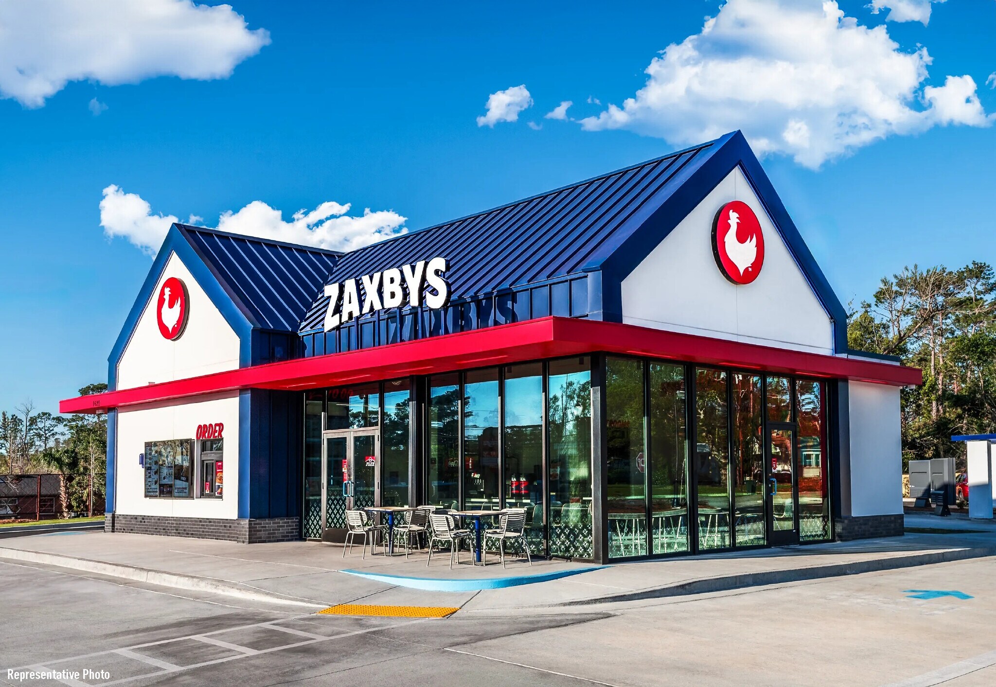 2129 N Middle Dr, Greensburg, IN à vendre Photo principale– Image 1 sur 5