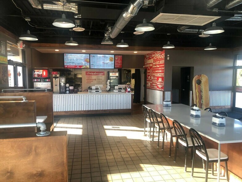 1005 E Main St, Mesa, AZ à louer - Photo intérieure – Image 2 sur 8