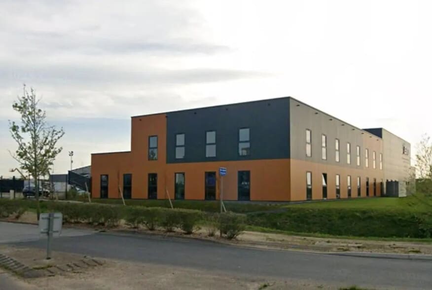 Bureau dans Montivilliers à louer - Photo de l’immeuble – Image 3 sur 3