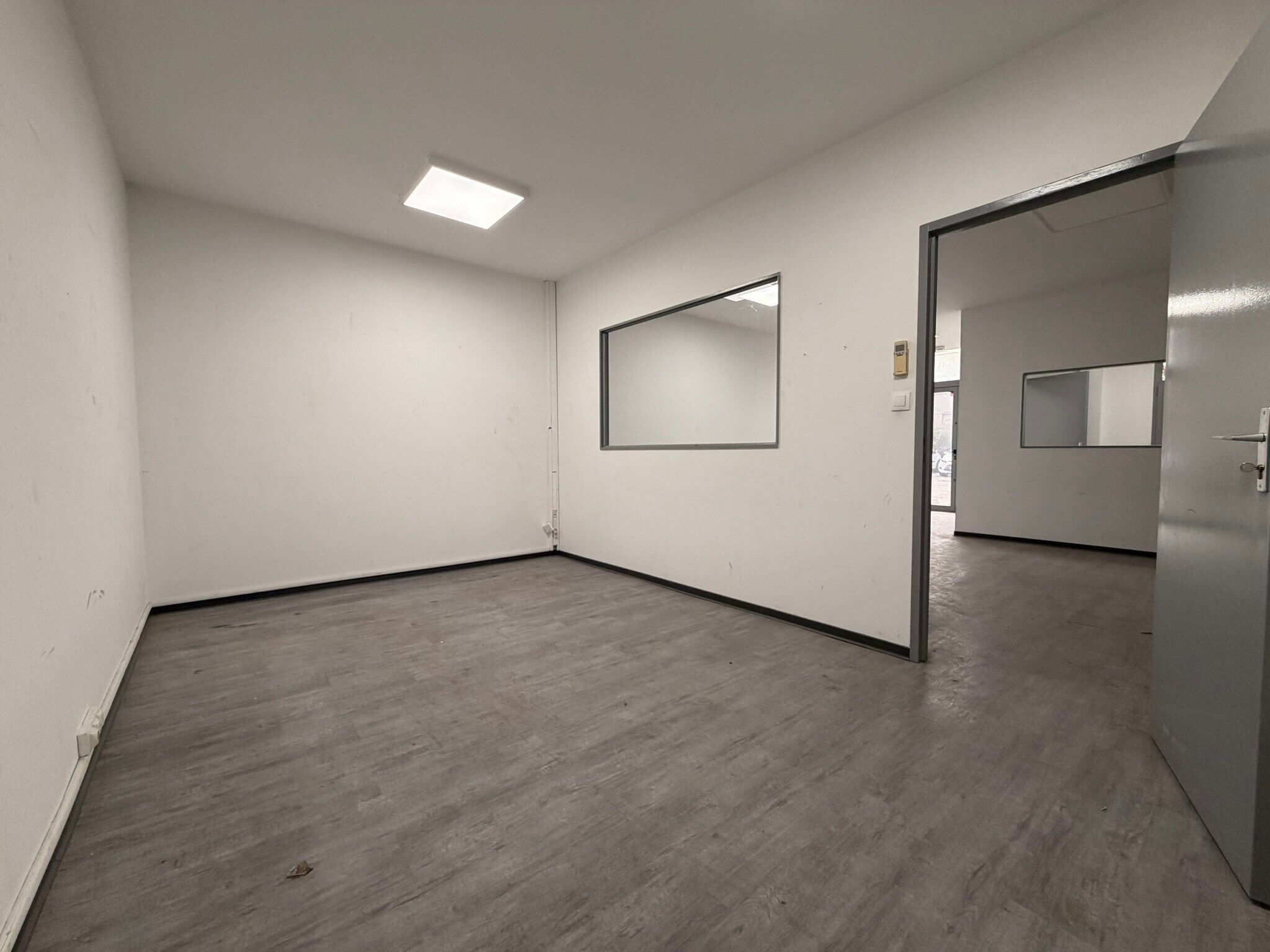 42 Avenue De Rome, Vitrolles à louer Photo intérieure– Image 1 sur 5