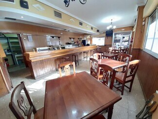 Plus de détails pour Local commercial à louer