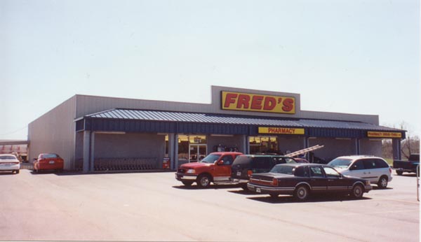 534 N Military St, Loretto, TN à vendre - Photo de l’immeuble – Image 2 sur 3