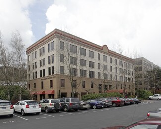 Plus de détails pour 5200 SW Macadam Ave, Portland, OR - Bureau à louer