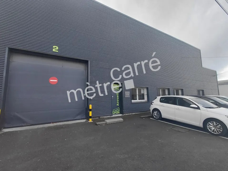 Local d’activités dans Saint-Herblain à louer Photo de l’immeuble– Image 1 sur 7