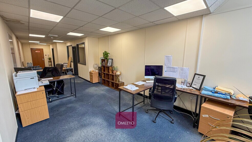 Wellington St, Ripley à louer - Photo de l’immeuble – Image 1 sur 13