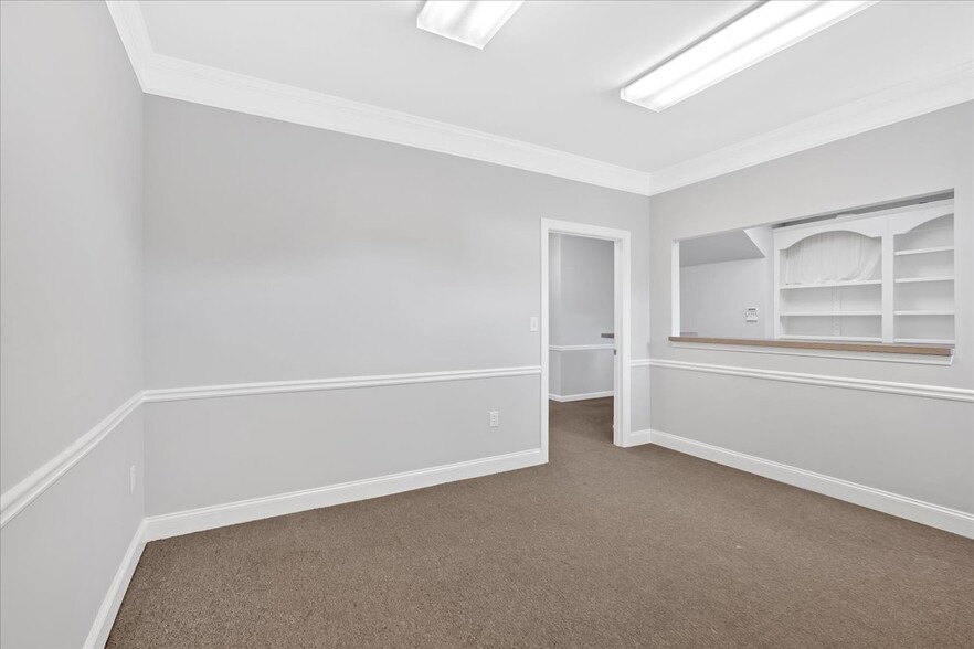 707 Whitlock Ave SW, Marietta, GA à vendre - Photo de l’immeuble – Image 2 sur 19