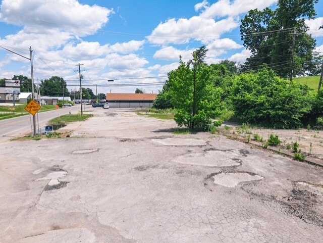 East Arcadia Street St, Dawson Springs, KY à vendre - Photo principale – Image 1 sur 4