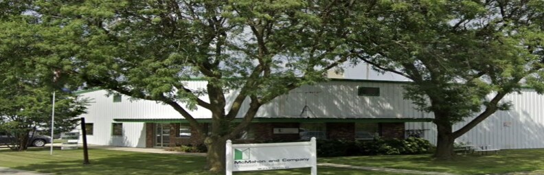 W213N16910 Industrial Dr, Jackson, WI à louer - Photo de l’immeuble – Image 1 sur 2