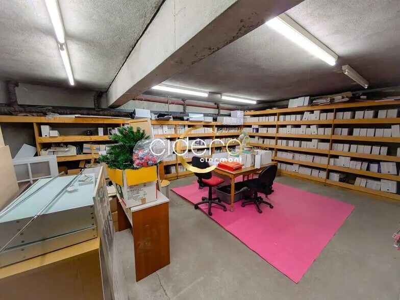 Local commercial dans Clermont-Ferrand à louer - Photo de l’immeuble – Image 3 sur 5