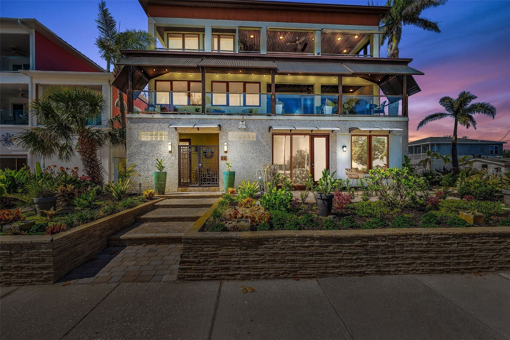 5657 Shore S blvd, Gulfport, FL à vendre Photo principale– Image 1 sur 113