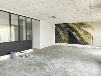 Plus de détails pour Bureau à vendre