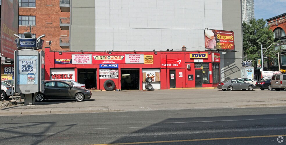 141 Queen St E, Toronto, ON à louer - Photo de l’immeuble – Image 2 sur 2