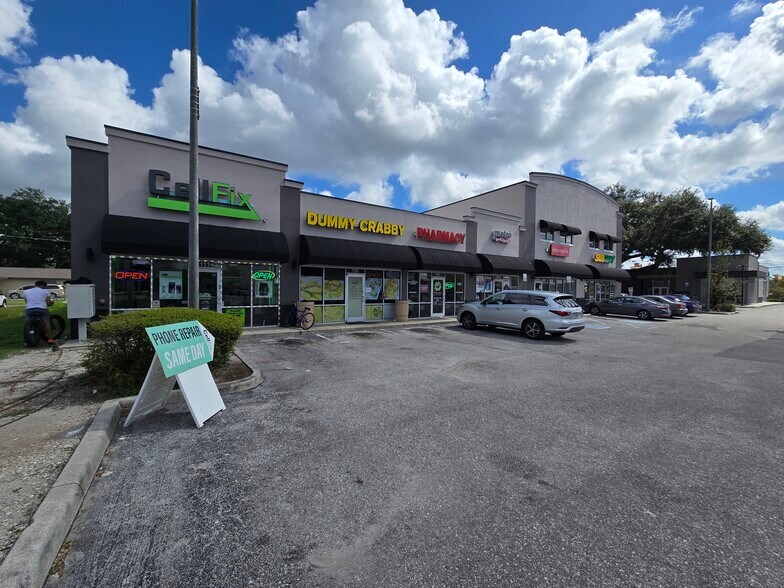 2513 W Hillsborough Ave, Tampa, FL à louer - Photo de l’immeuble – Image 3 sur 14