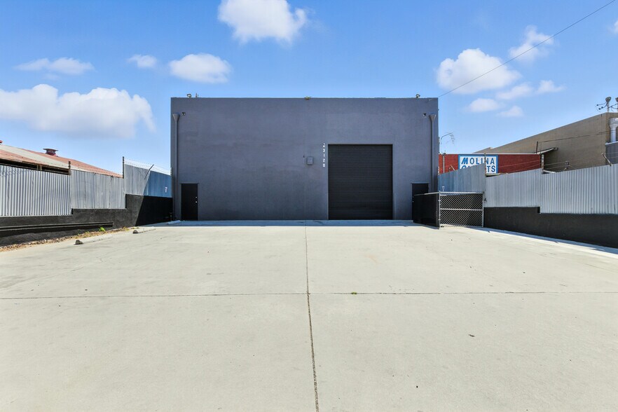 23120 Mariposa Ave, Torrance, CA à vendre - Photo de l’immeuble – Image 1 sur 12