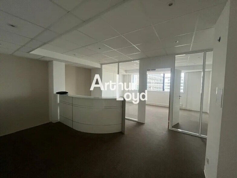 Bureau dans Nice à louer - Photo de l’immeuble – Image 1 sur 7
