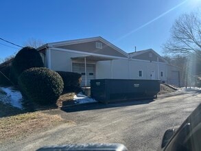 1418 S Marietta St, Gastonia, NC à louer Photo intérieure– Image 2 sur 7