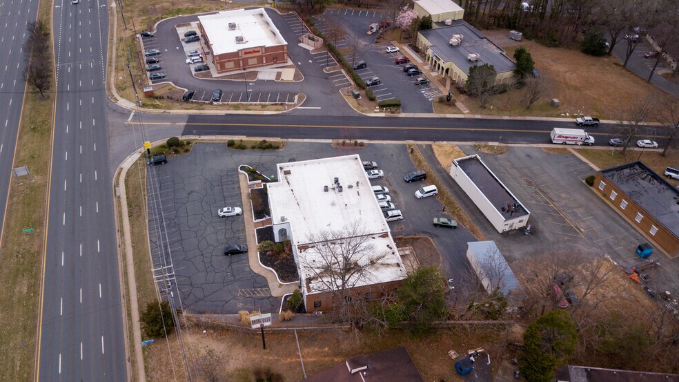 490 Westfield Rd, Charlottesville, VA à vendre - Aérien – Image 3 sur 75
