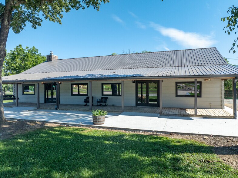 8123 E Lamar Alexander Pky, Townsend, TN à vendre - Photo de l’immeuble – Image 3 sur 58