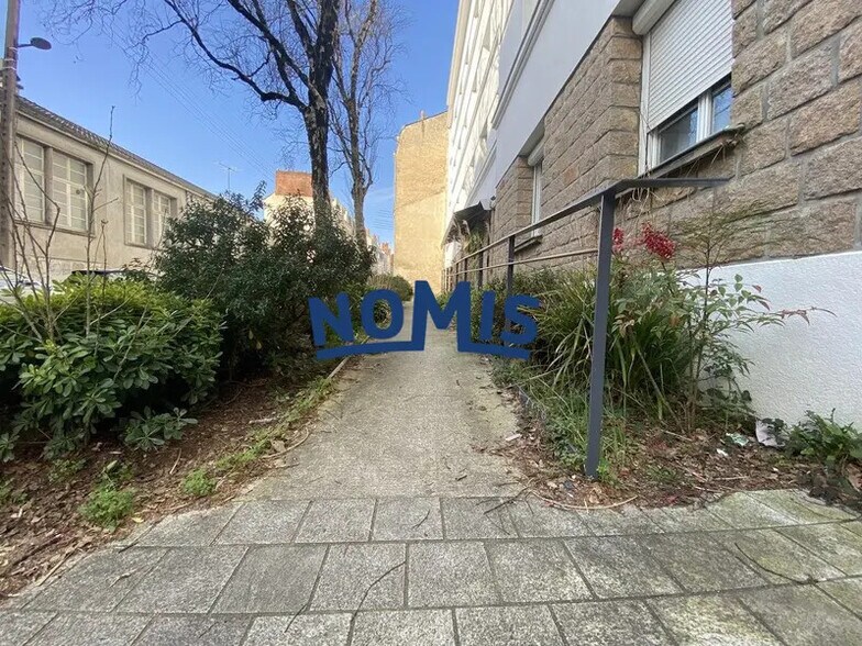 Local commercial dans Nantes à louer - Photo de l’immeuble – Image 3 sur 6