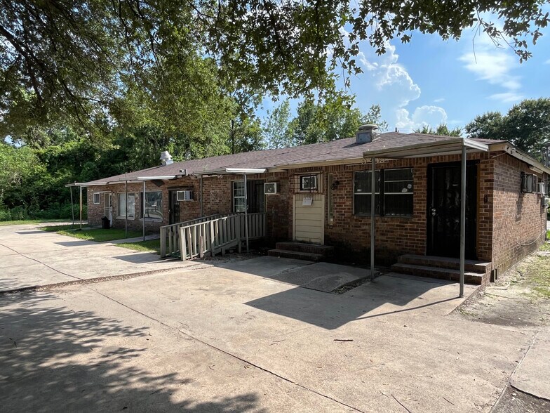 9305 N Wayside Dr, Houston, TX à vendre - Photo de l’immeuble – Image 2 sur 12
