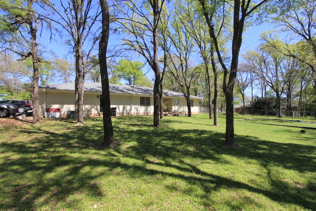 207 Lake Rd, Belton, TX à louer - Photo de l’immeuble – Image 3 sur 16