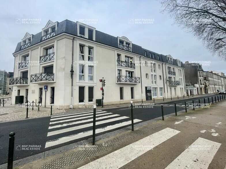 Bureau dans Orléans à louer - Photo de l’immeuble – Image 3 sur 10