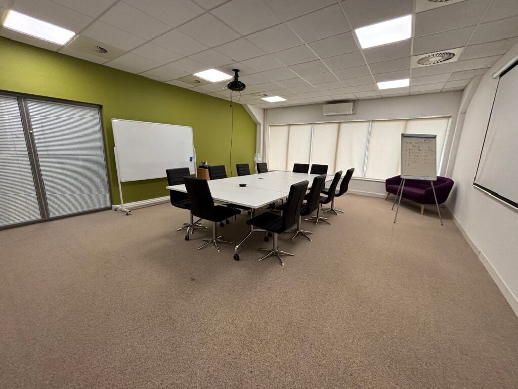 Hedge End, Southampton à louer Photo intérieure– Image 1 sur 17