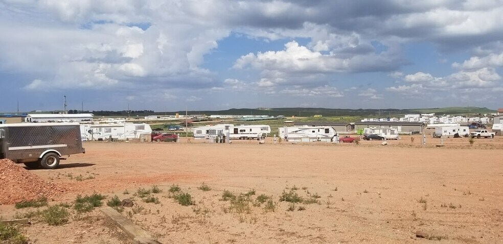 12556 Zoe Rd, Watford City, ND à vendre - Photo principale – Image 2 sur 16
