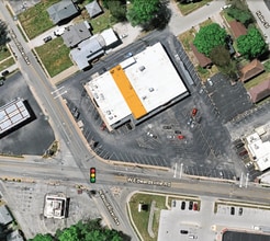 12-18 W Edwardsville Rd, Wood River, IL à louer Aérien– Image 1 sur 2