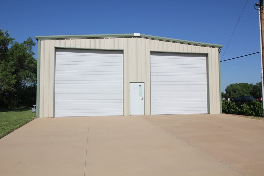 2202 W Central Ave, El Dorado, KS à vendre - Autre – Image 2 sur 19