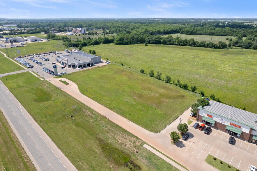 4010 W 6th Ave, Stillwater, OK à vendre - Aérien – Image 3 sur 17