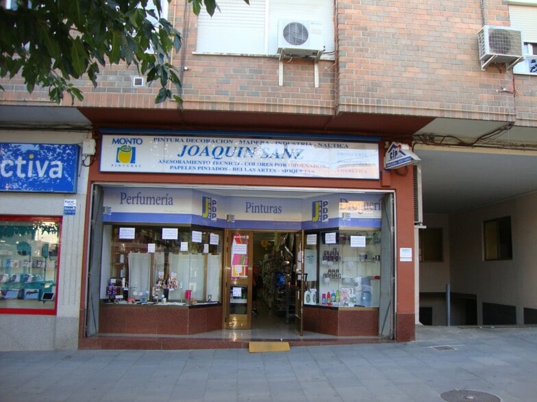 Local commercial dans Benifaió, Valencia à louer - Photo de l’immeuble – Image 1 sur 7