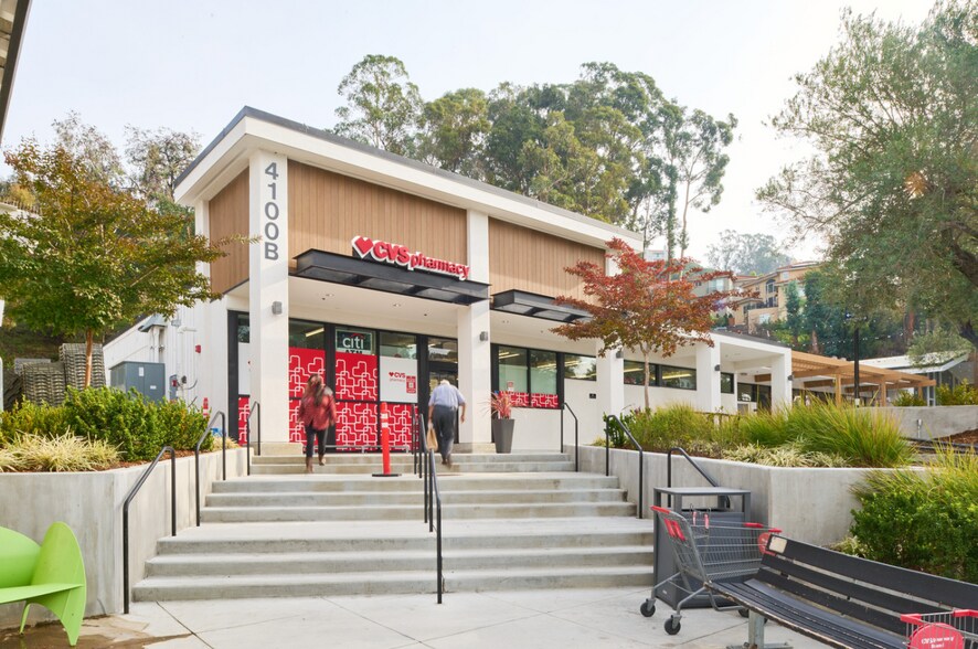 4100 Redwood Rd, Oakland, CA à louer - Photo de l’immeuble – Image 1 sur 13