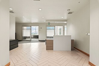 180 N University Ave, Provo, UT à louer Photo intérieure– Image 2 sur 22