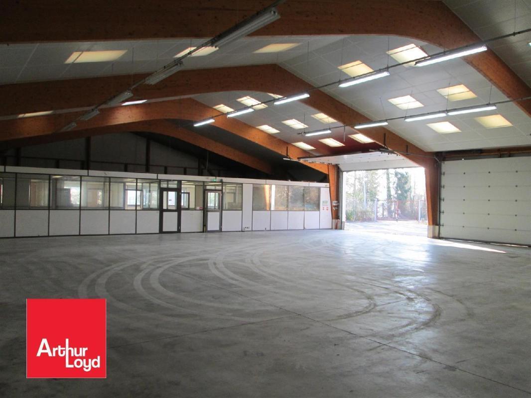 Local d'activités dans Nogent-le-Rotrou à vendre Photo intérieure– Image 1 sur 5