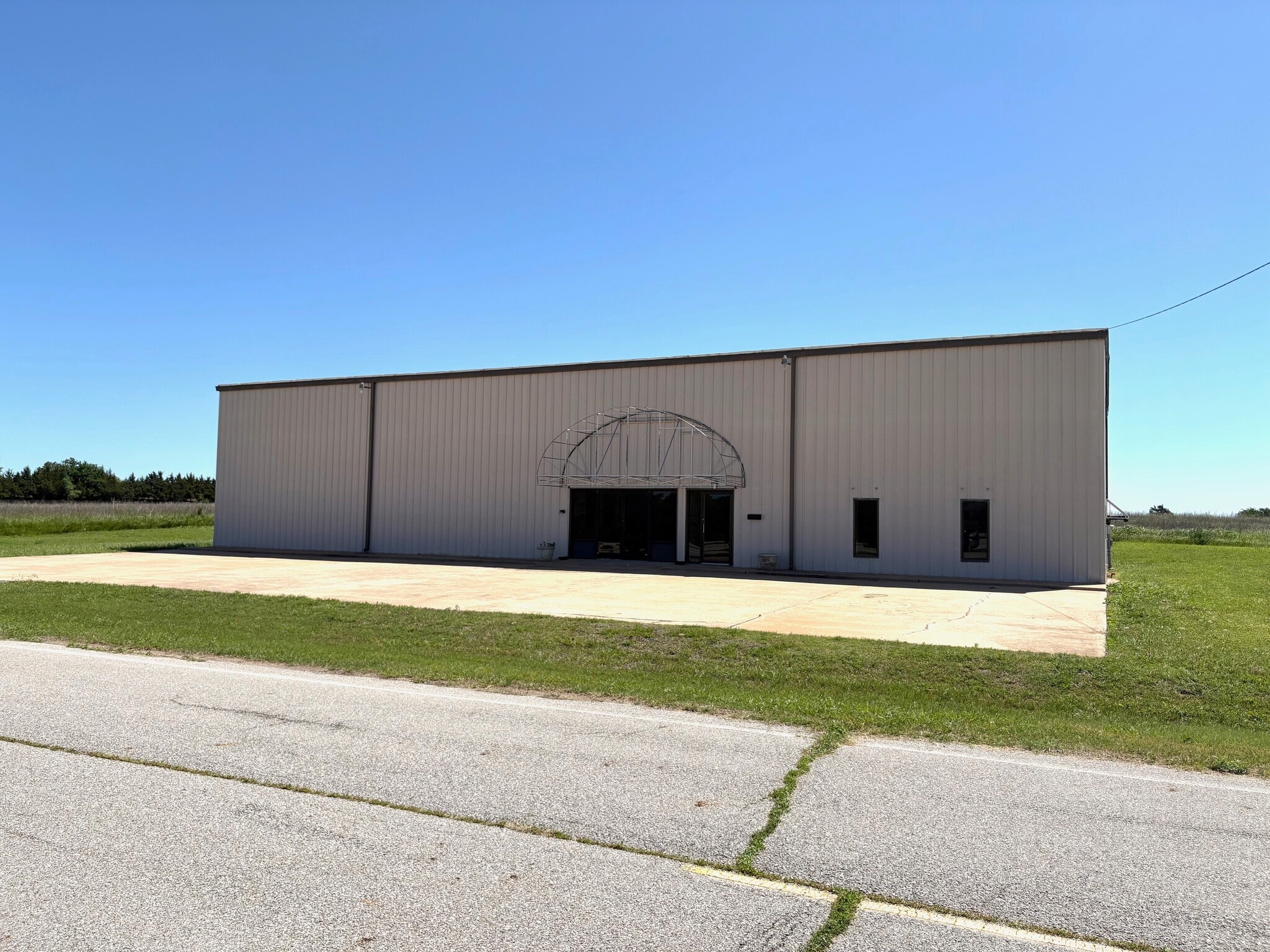 4205 S Van Buren St, Enid, OK à vendre Photo principale– Image 1 sur 2