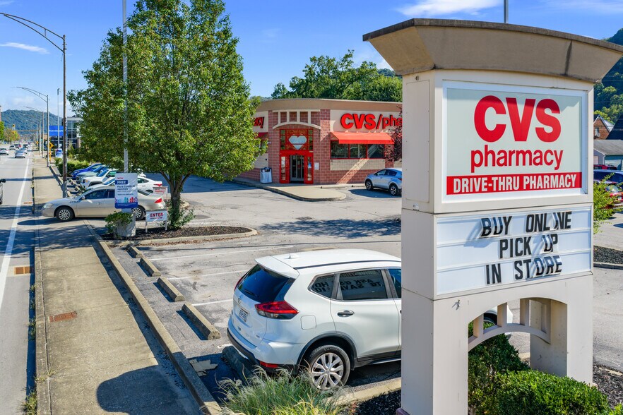 4205 Maccorkle Ave SE, Charleston, WV à vendre - Photo de l’immeuble – Image 3 sur 4