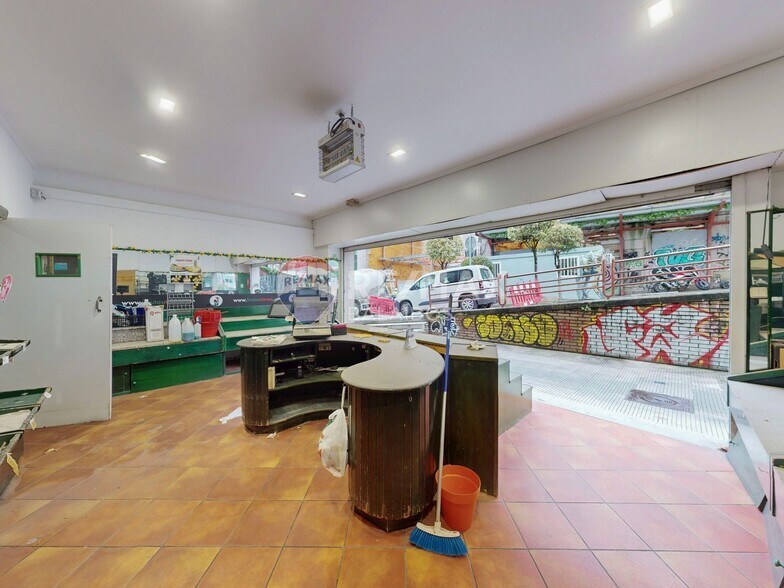 Local commercial dans Vigo, Pontevedra à vendre - Photo de l’immeuble – Image 3 sur 22